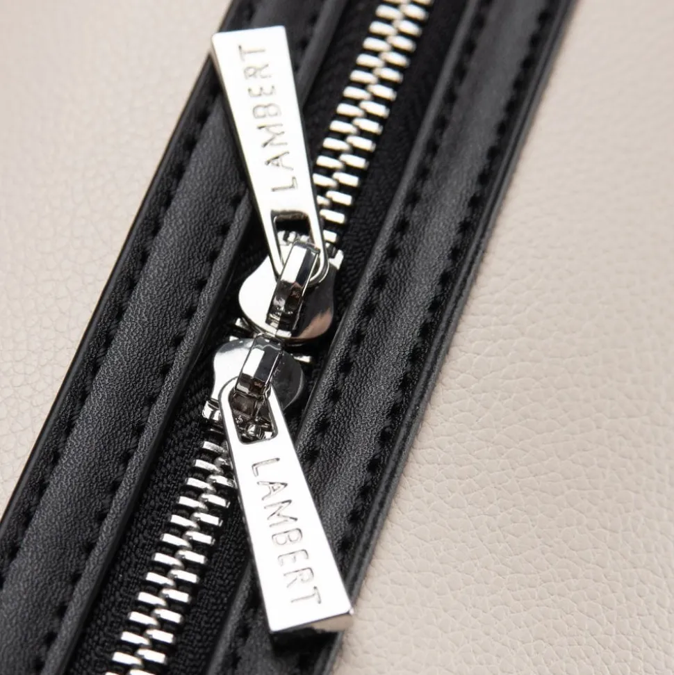 Le Mae - Petit sac de voyage en cuir vegan oyster